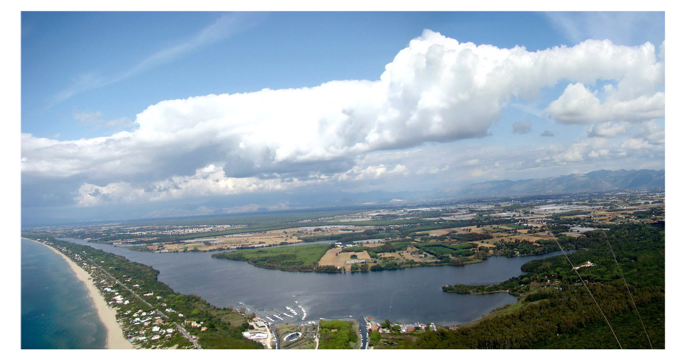 Lungo i sentieri verso il Lago di Paola